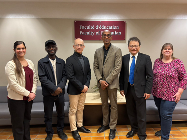 與渥太華大學（University of Ottawa）教育學院院長 Dean Bangou(右三) 進行對話，厚植高等教育與師資訓練的學術基礎圖片